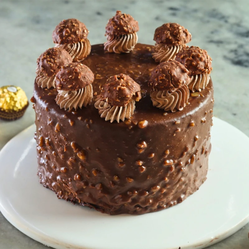 Ferrero Rocher Cake Small