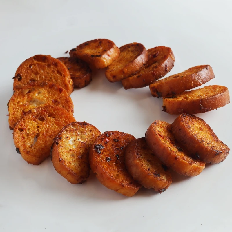 Spicy tomato Crostini